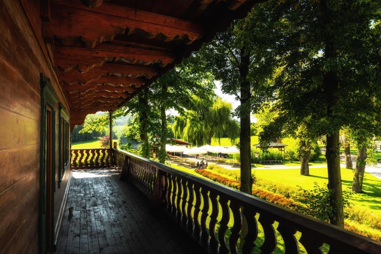 Dworzysko Holiday park 3*
