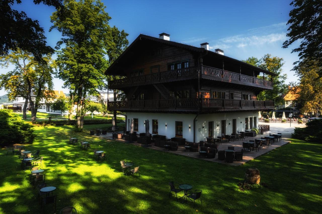 Dworzysko Parco vacanze Szczawno-Zdroj